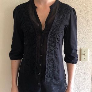 BKE boutique Black thee quarter sleeve blouse
